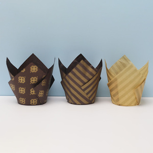 Vasos desechables de papel para hornear, vasos de <span class=keywords><strong>tulip</strong></span>án marrón para cupcakes, pasteles, magdalenas - Product Image 2