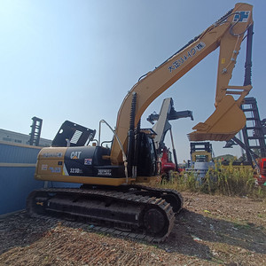 Excavadora Hidráulica Usada Caterpillar 323D2L, Excavadora CAT 323D2L de Segunda Mano con Piezas Originales, Pocas Horas de Uso, Rendimiento Estable - Product Image 4