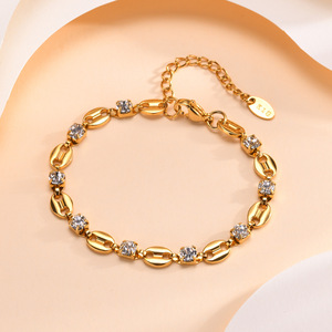 <span class=keywords><strong>Grain</strong></span> <span class=keywords><strong>de</strong></span> <span class=keywords><strong>café</strong></span> en acier inoxydable pour femme avec zircon <span class=keywords><strong>Bracelet</strong></span> en <span class=keywords><strong>or</strong></span> 18 carats à la mode <span class=keywords><strong>Bracelet</strong></span> <span class=keywords><strong>de</strong></span> chaîne <span class=keywords><strong>de</strong></span> <span class=keywords><strong>grain</strong></span> <span class=keywords><strong>de</strong></span> <span class=keywords><strong>café</strong></span> - Product Image 1