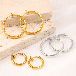 Pendientes de aro de aleación de zinc con diseño geométrico circular, poste de acero inoxidable, estilo minimalista para uso diario - Product Image 1