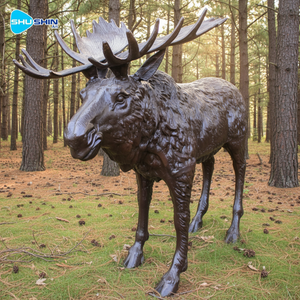 Sculture in bronzo a grandezza naturale di cervo e alce, modello ruggente, per esterni, per aree pubbliche di caccia, con dettagli incisi e finitura placcata - Product Image 2