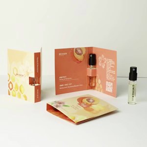 Échantillons de parfum fantaisie 1ml 2ml 3ml – Cartes en papier couché écologiques modernes avec impression et finition pop-up mate vernie - Product Image 5