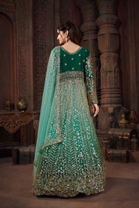 Robe Anarkali Indo-Occidentale de Luxe pour Femme, Élégante, avec Broderie Lourde, Sequins et Perles, en Tissu Filet, Coupe Évasée, Idéale pour les Fêtes - Product Image 2