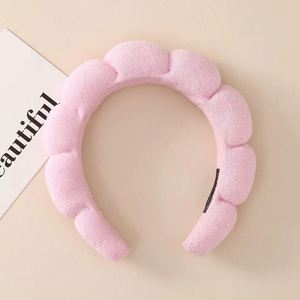 Serre-tête rembourré en éponge en forme de nuage pour femme, bandeau antidérapant pour le haut du crâne, style doux, accessoire capillaire pour fête, mariage, cadeau - Product Image 4