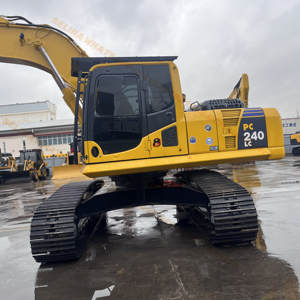Komatsu รถขุดตีนตะขาบโมเดลมอเตอร์ที่ใช้แล้วประกอบด้วย PC240 PC220-8 PC200-7 PC200-8 PC300รถขุด - Product Image 1
