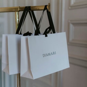Sacs <span class=keywords><strong>en</strong></span> <span class=keywords><strong>carton</strong></span> écologiques personnalisés avec logo imprimé, de haute qualité, <span class=keywords><strong>en</strong></span> gros, avec votre propre logo, pour usage artisanal - Product Image 2