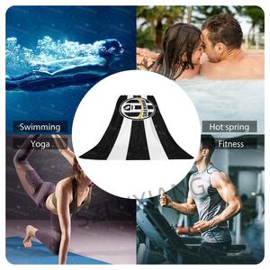 Nouvelle conception <span class=keywords><strong>de</strong></span> <span class=keywords><strong>serviette</strong></span> <span class=keywords><strong>de</strong></span> football à motifs pour enfants, serviettes <span class=keywords><strong>de</strong></span> plage d'été à séchage rapide, couvertures <span class=keywords><strong>de</strong></span> <span class=keywords><strong>bain</strong></span> et <span class=keywords><strong>de</strong></span> sport - Product Image 6