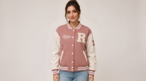 เสื้อแจ็คเก็ตวาร์ซิตี้ปักตัวอักษร R สีชมพูขาว สไตล์ Preppy สำหรับผู้หญิง ทรงปกติ คอทรงโอ โลโก้ด้านหน้า - Product Image 3