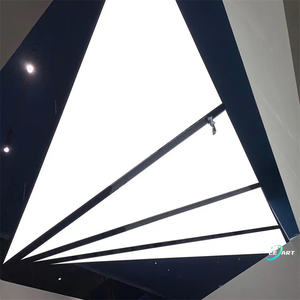 Matériaux <span class=keywords><strong>de</strong></span> finition décoratifs pour plafond, panneaux <span class=keywords><strong>de</strong></span> plafond, plafond en PVC avec éclairage LED, plafond <span class=keywords><strong>de</strong></span> <span class=keywords><strong>voiture</strong></span> pour salle d'exposition - Product Image 3