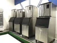 Máquina para Hacer Hielo en Cubos de 150 kg por Día, Refrigerador con Congelador Inferior
