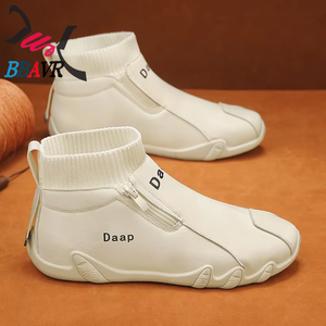 Botas Retro Británicas para Hombre 2026, Zapatos Casuales de Cuero de Caña Alta, Antideslizantes, Resistentes al Desgaste, Duraderas, para Senderismo, Primavera - Product Image 2