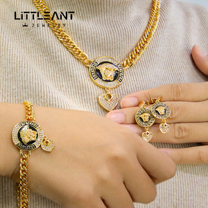 Thiết Kế Hợp Thời Trang Zircon Đá Mạ Vàng Trang Sức <span class=keywords><strong>Set</strong></span> Đồng Zircon 3Pcs Trang Sức <span class=keywords><strong>Set</strong></span> Với Mặt Dây Chuyền Trái Tim - Product Image 3