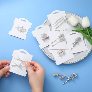 Carte de présentation pour pinces à cheveux, 3,25x3,75 pouces, support rectangulaire blanc pour bijoux, accessoires pour cheveux pour femmes - Product Image 2