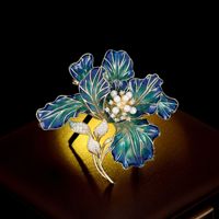 Bros Bunga Enamel Lapis Tembaga Retro, Aksesoris Bunga Peony Mewah untuk Wanita