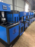 Fabricante Profesional Suministra Máquina Sopladora de Botellas de HDPE/PET Semiautomática RC-9A con PLC, Buena Calidad y Precio Competitivo