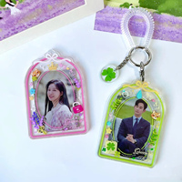 Conçu sur mesure Kpop Photocard Holder PC Acrylique Photo Collect Card Holders avec Cartoon Anime Style Stars