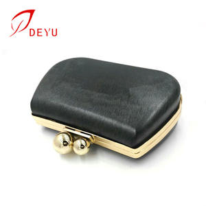 Vendita calda borse cornici bacio chiusura serratura pochette telaio borsa in metallo telaio per borse da sera - Product Image 3