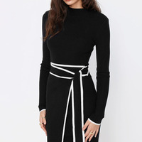 Robe midi en maille noire Joydressing avec bordure blanche contrastante, taille nouée, manches longues, col montant, robe de bureau pour femme, vente en gros OEM