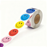Rouleau d'autocollants visage souriant colorés, étiquettes autocollantes en papier couché multicolore, imprimées en offset, personnalisables, pour récompenses d'enfants et fêtes