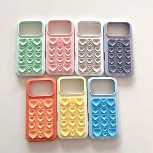 Support en forme de cœur à ventouse grande et petite, compatible avec les coques de téléphone Apple 17 et 16 Pro Max, en silicone de haute qualité. - Product Image 1