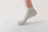 Chaussettes quotidiennes en bambou pour hommes, logo personnalisé, taille noire, blanche, chinée, grise, antimicrobienne, humidité, pour le travail