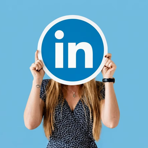 Servizio LinkedIn Premium, visualizza i dati completi dei visitatori, invia messaggi InMail e goditi la navigazione illimitata sui <span class=keywords><strong>profili</strong></span> in tutto il mondo - Product Image 1