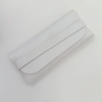 Etui à lunettes en cuir multicolore fait main avec logo personnalisé Boîte d'emballage portable pour lunettes de soleil en PVC souple
