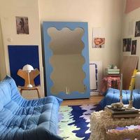 Miroir pleine longueur tendance style nordique, idéal pour chambre et salon, parfait pour la maquillage
