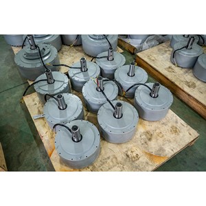 Ventilador de Techo Industrial Gigante de 16 pies, de Aleación de Aluminio y Magnesio, con Voltaje de 220v/380v, Garantía de 3 Años, Marca Keystone - Product Image 5