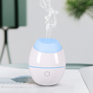 Difusor de Aroma Portátil Mini USB de Plástico, 120 ml, Humidificador Ultrasónico de Vapor Frío con LED para Uso Doméstico y Hotelero, Popular en 2025 - Product Image 2