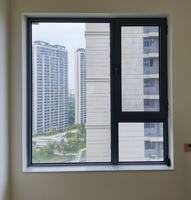 Ventanas de Aluminio Negras Personalizadas con Aislamiento Térmico, Triple Acristalamiento y Rejilla