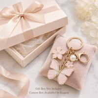 Porte-clés en émail en alliage de zinc fait main, motif dessin animé, fleur, cœur, perle, nœud, papillon, plante, cadeau d'anniversaire pour femmes et filles, vente en gros