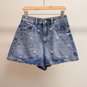 Shorts en jean pour femmes, nouvelle collection coréenne, ornés de perles florales, printemps-été, taille haute, coupe slim, polyvalents, décontractés, style Y2K - Product Image 1