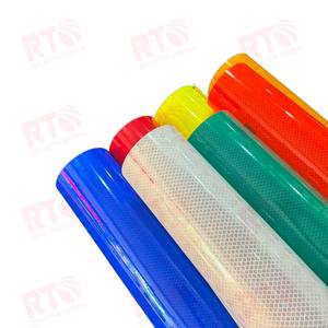 ورق فينيل عاكس عالي الوضوح بألوان متنوعة مقاوم للعوامل الجوية لإشارات السلامة المرورية، متوفر مباشرة من المصنع - Product Image 4