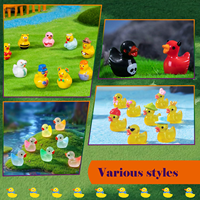Sanglow 60 mini-figurines de canards en résine foncée, petites figurines d'animaux en vrac, décorations de Noël et d'Halloween
