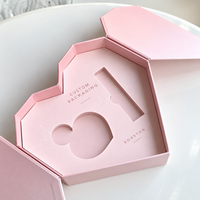 Boîte cadeau de luxe personnalisée en carton à double porte pour bougies et parfums, avec spécifications d'embossage, de pelliculage mat et de dorure UV, livraison gratuite