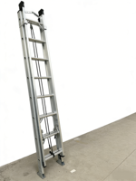 Échelle industrielle moderne extensible en aluminium, capacité 150 kg, échelle d'extension pour grenier, échelle à marches 16 marches, échelle à marches 40 marches