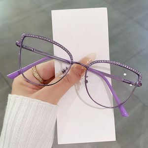 Occhiali <span class=keywords><strong>da</strong></span> vista HX-1104 Fashion Cat Eye anti luce blu <span class=keywords><strong>da</strong></span> donna, montatura in lega di alta qualità, bloccano la luce blu, occhiali per <span class=keywords><strong>computer</strong></span>. - Product Image 2