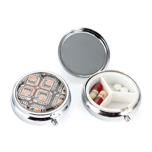 Conteneur de pilules de médecine à 3 compartiments en métal de forme ronde de conception fantaisie promotionnelle