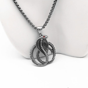 Collar con Colgante de Cobra King de Acero Inoxidable yunnique, Diseño Animal, Engaste de Bisel con Ojo Rojo, Estilo Punk, Joyería Unisex, Regalo - Product Image 4