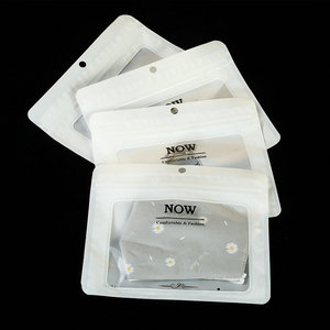 Tùy Chỉnh <span class=keywords><strong>In</strong></span> Ấn Khuyến Mại Niêm Phong Nhựa Quần Áo Vớ Bao Bì May Mặc <span class=keywords><strong>Ziplock</strong></span> Dây Kéo Túi <span class=keywords><strong>In</strong></span> Logo Với Xử Lý Lỗ - Product Image 3