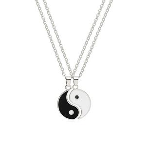 Fabrik preis Großhandel Männer Frauen Schmuck Vergoldet Yin Yang Gespleißt Paar Anhänger Halskette Bff Halskette Für 2 - Product Image 5