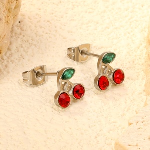 प्यारा लाल चेरी स्टड इयररिंग्स महिला गहने फैशन क्रिस्टल पार्टी प्रेम जन्मदिन शादी के उपहार स्टेनलेस स्टील इयररिंग्स - Product Image 5
