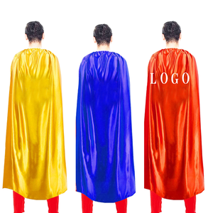 <span class=keywords><strong>Capas</strong></span> <span class=keywords><strong>de</strong></span> Cosplay <span class=keywords><strong>de</strong></span> Halloween para Adultos con Logotipo Personalizado, <span class=keywords><strong>de</strong></span> Satén <span class=keywords><strong>de</strong></span> una Sola Capa, 70*110cm, Traje <span class=keywords><strong>de</strong></span> Superhéroe con Máscara, Incluye Capa, Pantalones Cortos, Vestidos y Pantalones - Product Image 1