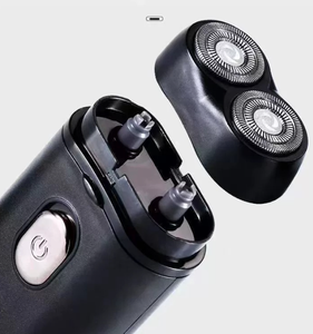Afeitadora Eléctrica Recargable de Doble Cabezal para Hombre, Pantalla LED, Afeitadora Suave para la Piel, Carga USB, Color Negro - Product Image 6
