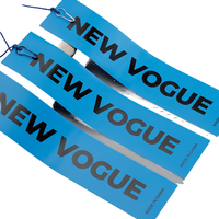 Vente directe usine : Étiquettes imprimées en plastique souple, écologiques, imperméables et lavables, indéchirables pour sacs, chaussures et vêtements