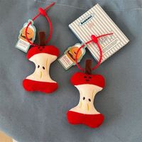 Vente directe usine : Porte-clés en peluche mignons et originaux en forme de noyau de pomme, pendentifs de sac à dos, jouets doux créatifs pour enfants, cadeaux