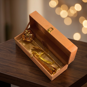 Boîte en velours rouge rose artisanale de luxe avec feuille d'or, écologique, romantique, pour la Saint-Valentin, Noël, le Nouvel An chinois - Product Image 2