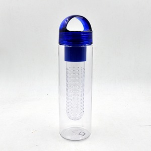 Botella de Agua con Infusor de Frutas de 800ml, Libre de BPA, con Logotipo Personalizado, Artículo Popular para Agua Hirviendo, Suministro Directo de Fábrica <span class=keywords><strong>al</strong></span> <span class=keywords><strong>Por</strong></span> <span class=keywords><strong>Mayor</strong></span> - Product Image 1