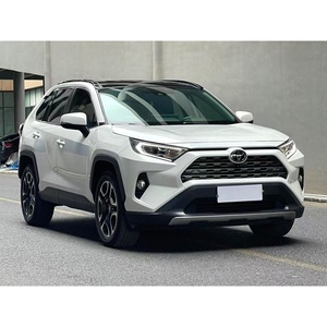 Veicolo usato Toyota RAV4 Compact SUV 5 porte benzina 5 posti per la vendita - Product Image 1